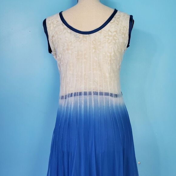 Soft Touch Indian Blue/White Ombré Embroidered Beaded Traditional Anarkali Dress - Picture 8 of 12